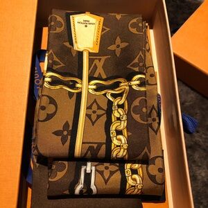 Louis Vuitton Monogram Confidential bandeau